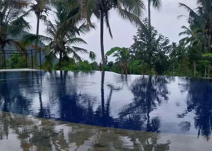 Sekumpul Bali Hidden Space ホテル Singaraja