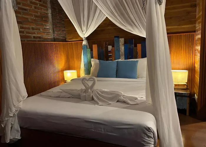 Sekumpul Bali Hidden Space ホテル